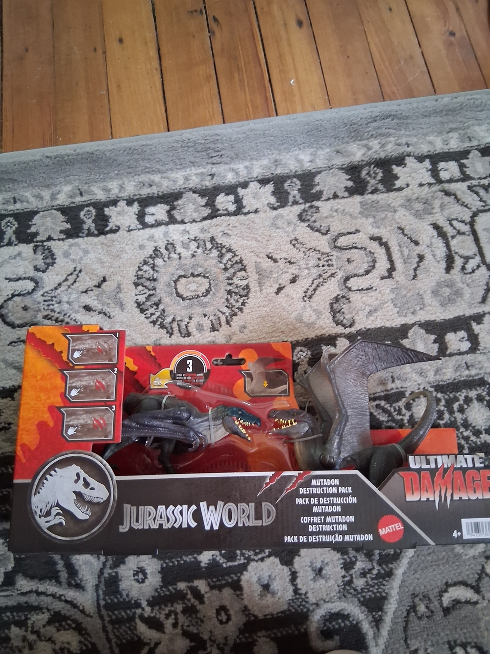 Jurassic World Mutadon Destruction Pack - Gray Dinosaur Figures